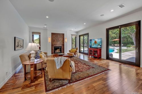 9851 Oakwood Cir, Orange CA  92861-1221 exterior