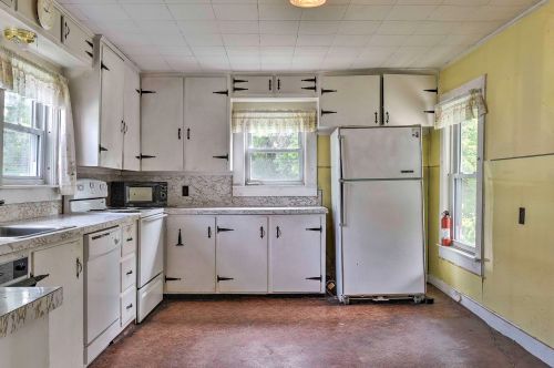 142 Marlboro St, Keene NH  03431-4157 exterior