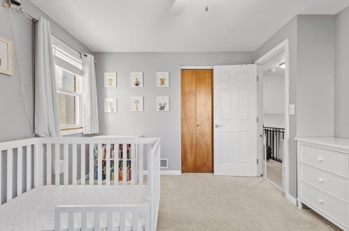 262 Magnolia Pl, Pittsburgh PA 15228-1323 exterior