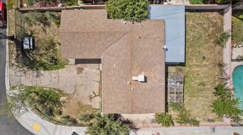 1003 Avenue, Lancaster CA exterior