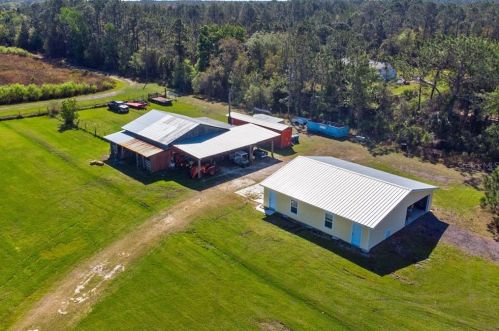 1685 Oak View Farms Rd, Osteen, FL 32764-8887