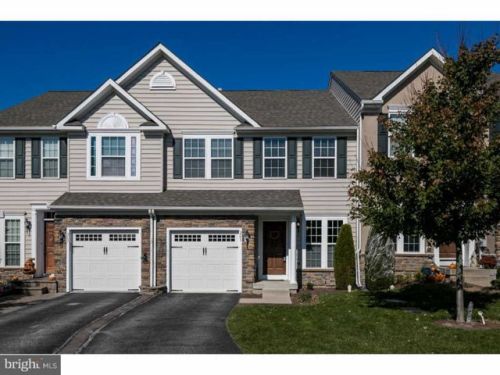 261 Tall Trees Cir, Downingtown, PA 19335-5371
