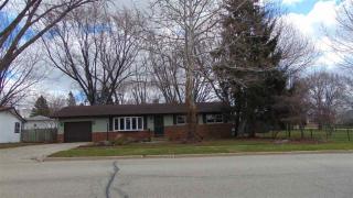 1651 Sun Valley Dr, Beloit, WI 53511-3261