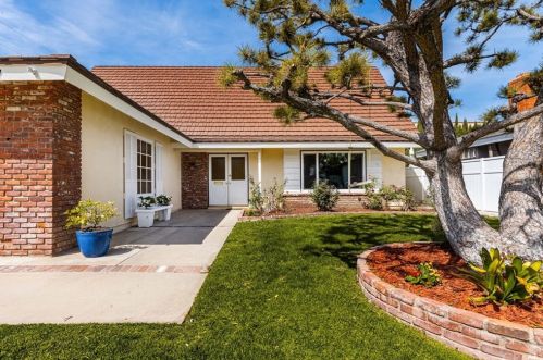 3207 Almond Ave, Orange, CA 92869-3728