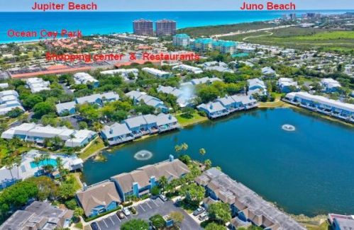 121 Ocean Dunes Cir, Jupiter FL  33477-9140 exterior