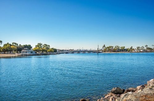 6114 Marina Pacifica Dr, Long Beach CA  90803-3876 exterior