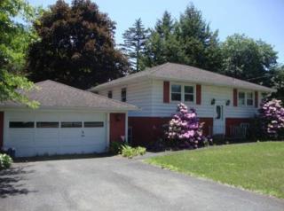 2 Ledgestone Rd, Troy NY  12180-6815 exterior