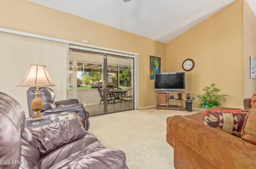 19516 141st Ave, Sun City, AZ 85375-5602