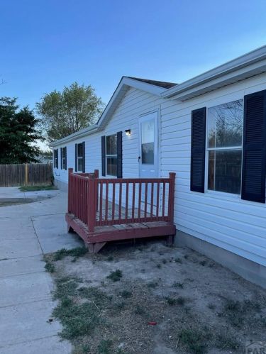 174 Kipling Dr, Pueblo, CO 81007-3098