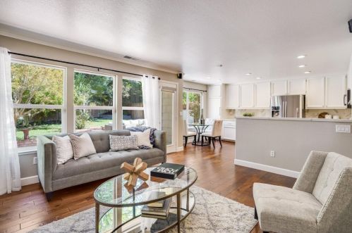 7577 Trotter Way, Pleasanton CA  94566-3121 exterior