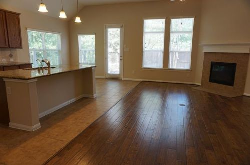 14358 Fosters Run Ln, Humble, TX 77396-3887