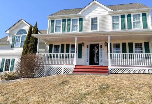 1 Vista Cir, Rutland, MA 01543-1450