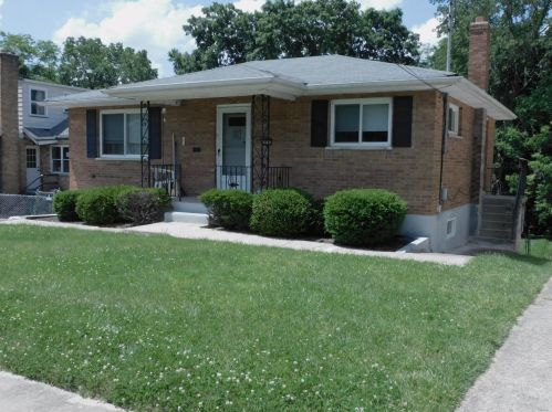 1655 Atson Ln, Cincinnati, OH 45205-1373