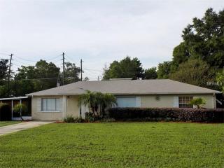 200 Seminole Ave, Eustis, FL 32726-6218
