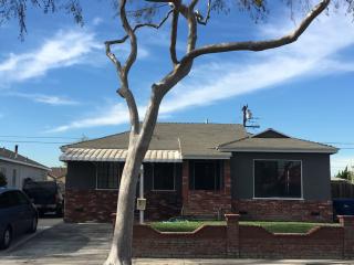 15433 Faysmith Ave, Gardena, CA 90249-4437