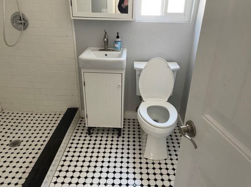 4576 32 St, San Diego CA  92116-4414 exterior