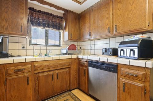 14822 Pueblo Dr, Manteca CA  95336-2550 exterior