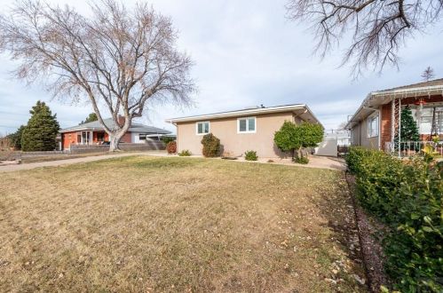 69 Amherst Ave, Pueblo CO  81005-1624 exterior