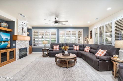 16254 Escondido Ct, Sun City AZ  85374-6428 exterior