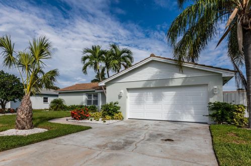 1262 Bluebird Ave, Marco Island FL  34145-2812 exterior