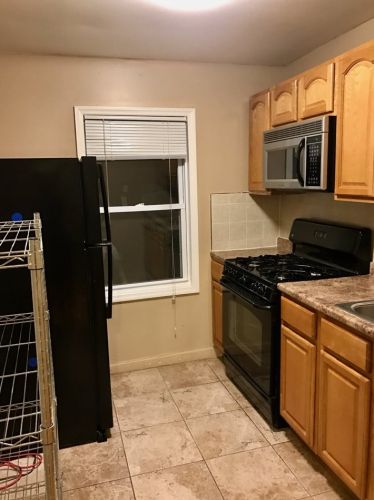 806 Central Ave, Union City, NJ 07087-2924