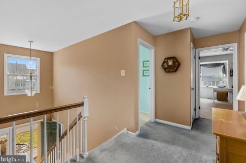 291 Conway Cir, Prospectville PA exterior