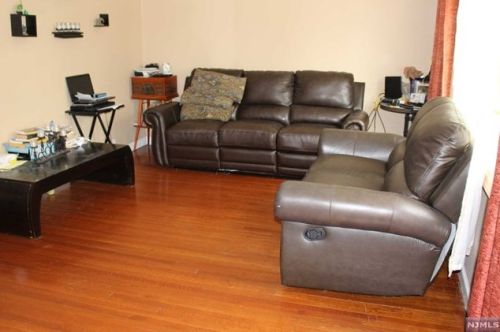 98 Howland Ave, Teaneck NJ  07666-6042 exterior