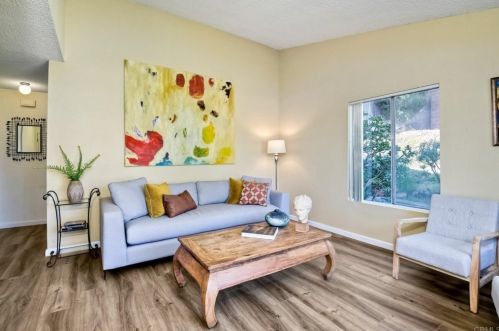4029 Johnson Dr, Oceanside, CA 92056-3806