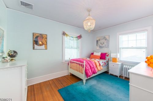 9 Princeton Pl, Montclair NJ  07043-1312 exterior