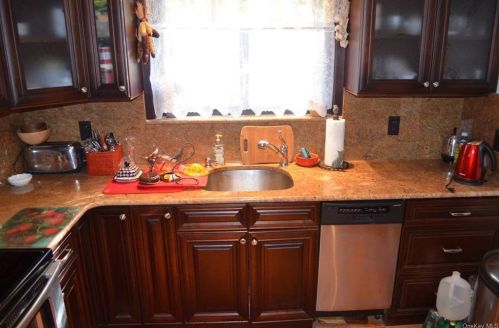 1 Winterthur Rd, Woodridge NY  12789-5942 exterior