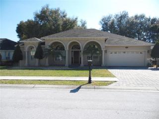 3960 Sunnywood Cir, Lakeland, FL 33812-4402