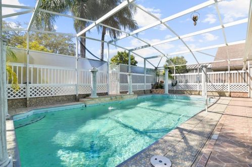 2430 Berkshire Ct, Kissimmee FL 34746-5419 exterior