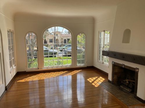 4976 Marlborough Dr, San Diego, CA 92116-2345