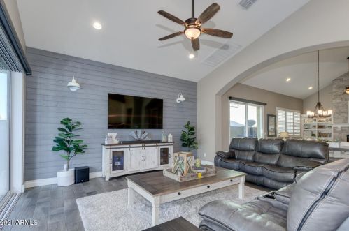 4424 Glacier Pl, Chandler AZ 85249-0502 exterior