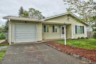 15215 11th Avenue Ct, Tacoma, WA 98445-1202