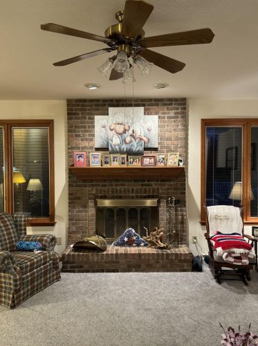 1 Cedar Pt, Newport KY  41076-1743 exterior