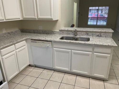 2911 Timothy Ln, Euless TX  76039-7802 exterior