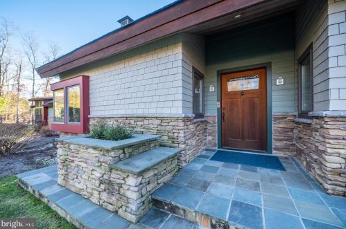 1725 Quail Ridge Ln, Harleysville, PA 19438-1541