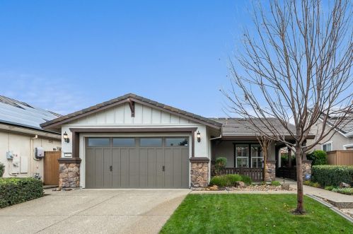 7613 Bloomsbury Way, Elk Grove, CA 95757-5146