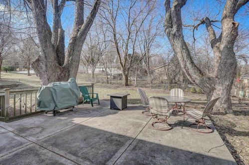 2506 Westbrook Ln, Madison WI  53711-4169 exterior