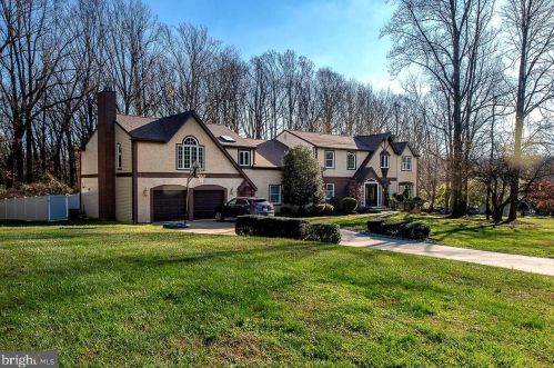 53 Paul Ln, Glen Mills, PA 19342-8833