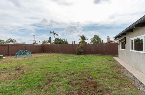 3089 Greyling Dr, San Diego CA 92123-2939 exterior