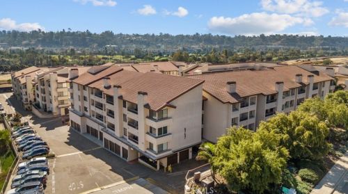 6757 Friars Rd, San Diego, CA 92108-1135