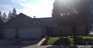 12074 Eagle Peak Dr, Waterford, CA 95386-9114
