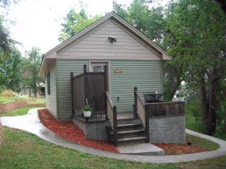 38620 Scenic Hwy, Bovey MN  55709-7090 exterior