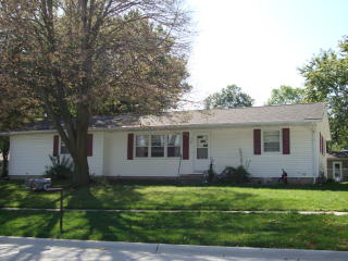 3603 Laurinda Dr, Cedar Falls IA  50613-5413 exterior