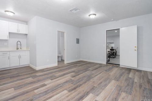 834 Meridian Ave, Rialto CA  92376-3714 exterior