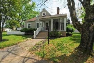 1826 Montvale Station Rd, Maryville TN  37803-5869 exterior