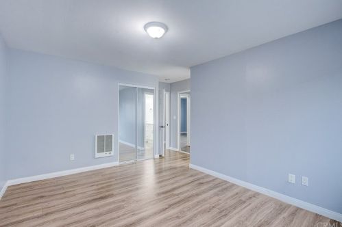 3993 Jewell St, San Diego CA  92109-6030 exterior