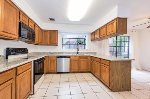 4303 Meadow Springs Dr, Humble TX 77339-1859 exterior